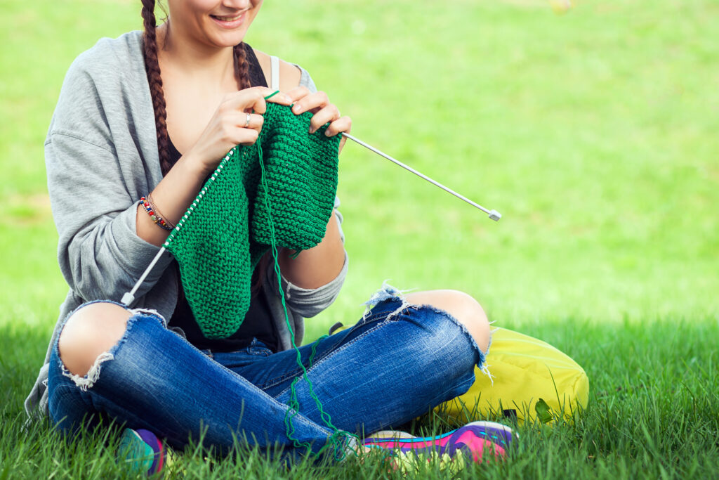 Knit in public day